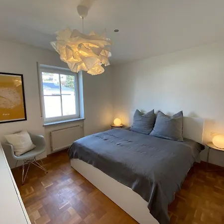 Apartment Gaestewohnung Mit Schlossblick *